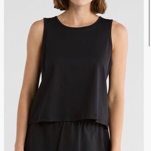 90 Degree by Reflex Black Sleeveless Tank Top